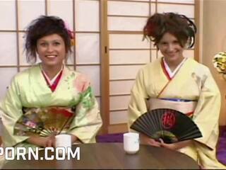Două dur samurai cocoșilor futand greu o sexies europeam fete